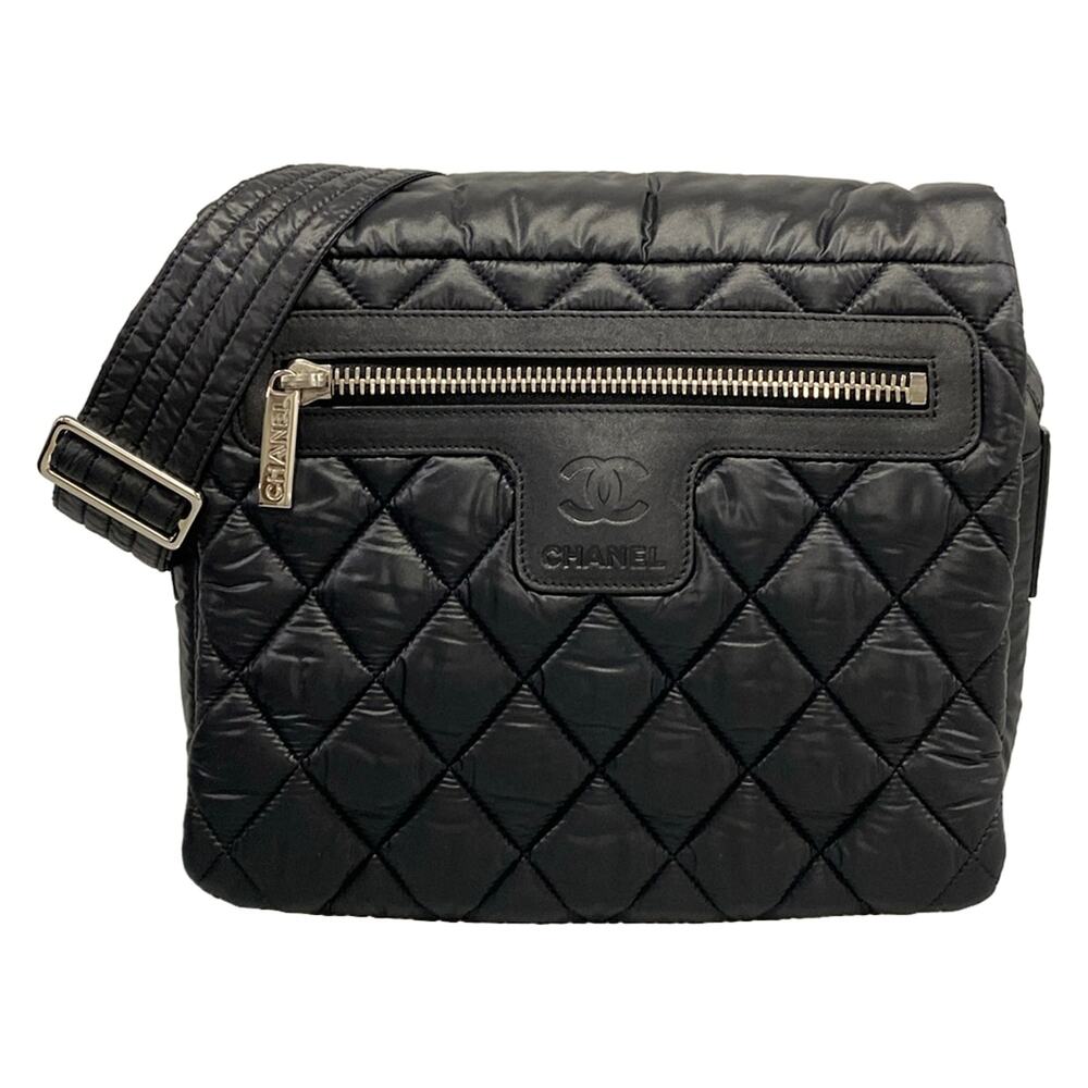 Chanel Coco Cocoon Shoulder Bag A48616